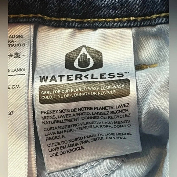 Levi 711 Skinny Distressed Women’s Jeans Raw Hem Classic Denim Size 25 - Picture 9 of 14